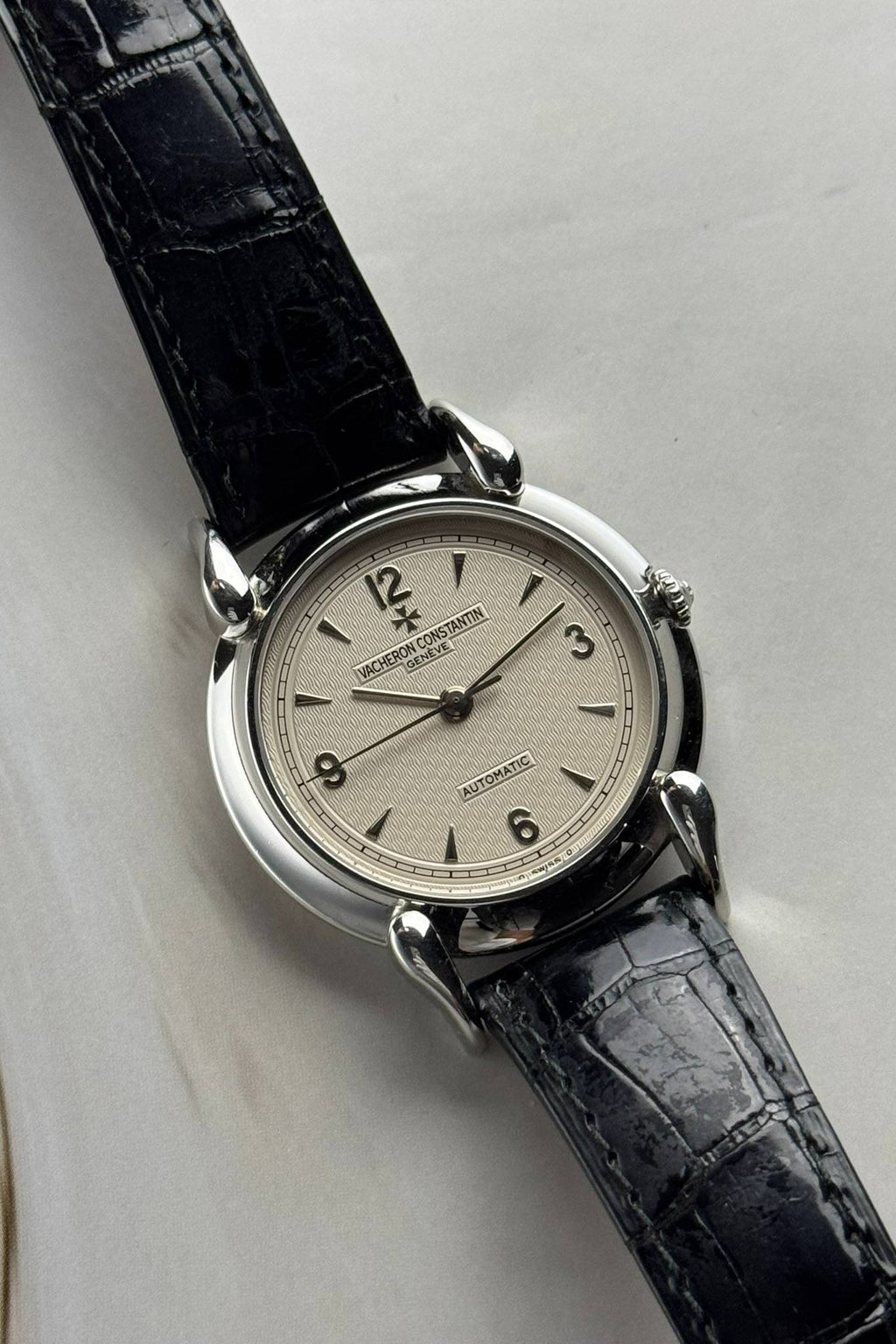 Vacheron Constantin Les Historiques Ref. 48003 platinum watch with Cornes de Vache lugs and silver guilloché dial