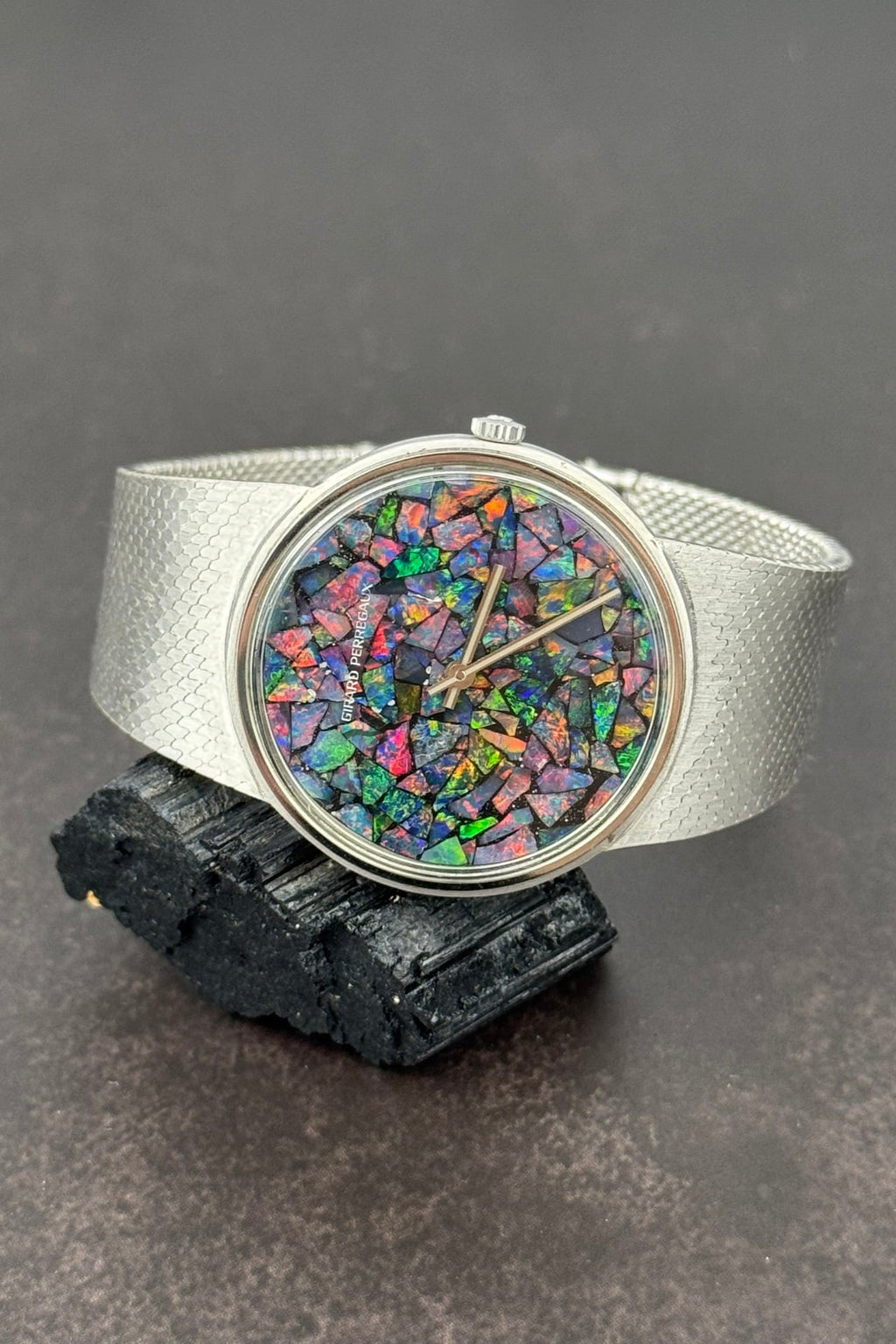 Girard-Perregaux vintage watch with natural opal dial and 33mm stainless steel case, c. 1990s